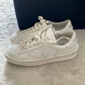 Golden Goose Stardan Low-Top Sneakers